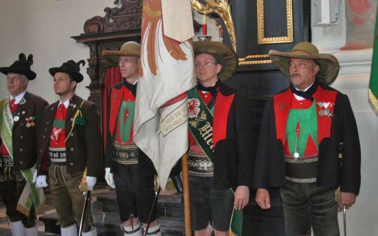 2015_Meran Wilten_Treffen Partner Kompanie Wilten (2)