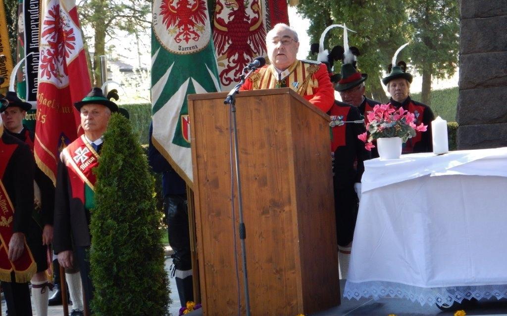 2015_Meran_Bezirk Gedenkfeier Soldatenfriedhof 22