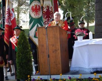 2015_Meran_Bezirk Gedenkfeier Soldatenfriedhof 22