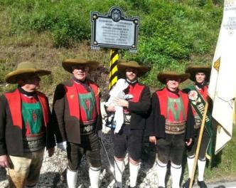 2015_Meran Grigno_SK Meran Enthüllung Grenztafel Österreich Italien Valsugana Welschtirol (5)