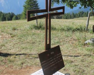 2015_Algund Malga Colo Süd Front Welsch Tirol_Gedenkkreuz Standschützen (2)