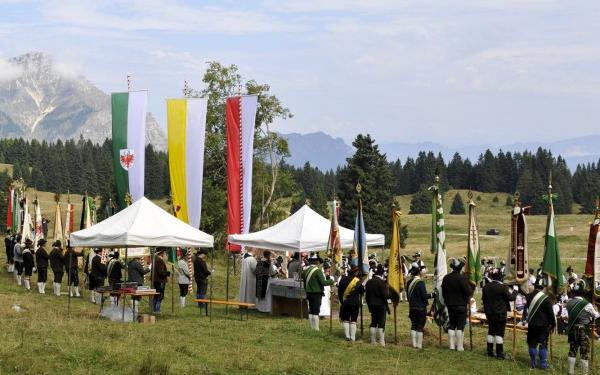 2015_Meran Folgaria Vielgereuth Welschtirol_Gedenken Südfront Durer Costa Alta (1)