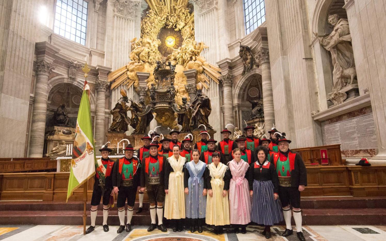 2016_algund-vatikan-rom_vatikan-rom-petersdom-papst-audienz-5