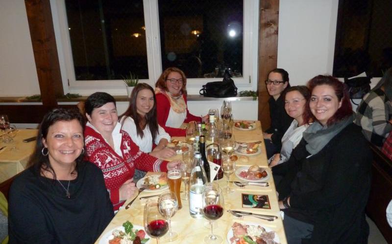 2016_tscherms-bezirk_weihnachtsessen-marketenderinnen-bezirk-1