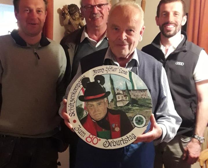 2019_Lana_SK Lana Ehrung Geburtstag 80 jahre Josef Gruber
